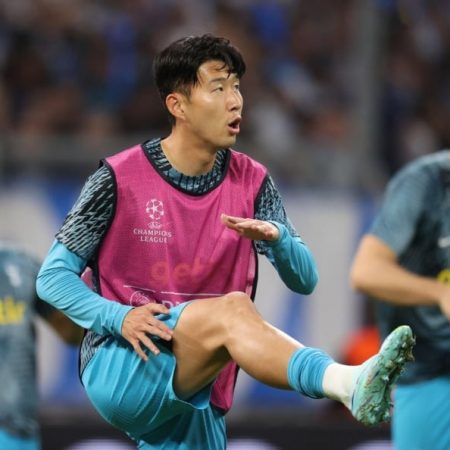 Tuyển Hàn Quốc có mặt tại Qatar dự World Cup, Son Heung Min không đi cùng.